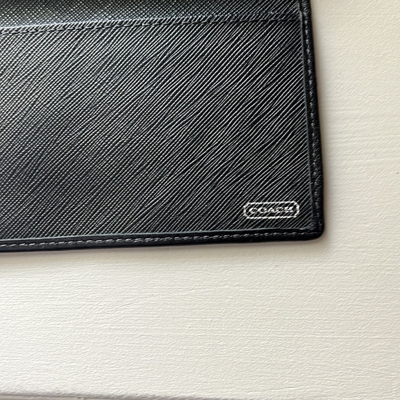 Coach checkbook cover - Picture 4 of 8